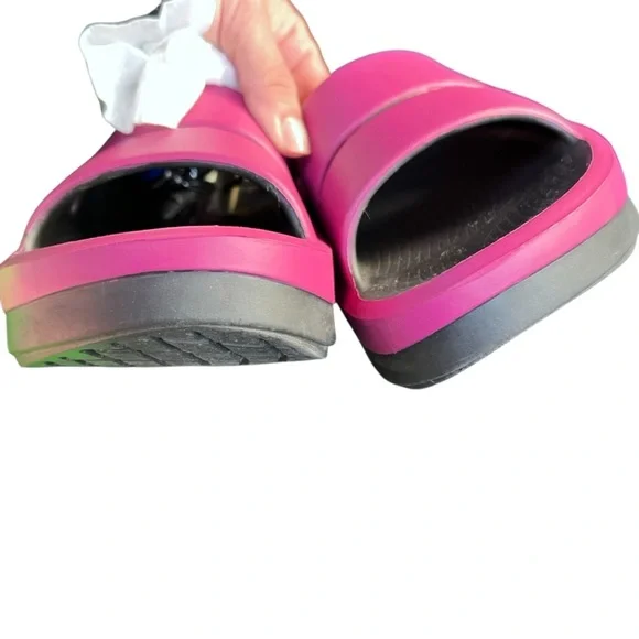 Oofos Oomega Ooahh Stacked Sandals - Picture 5 of 8